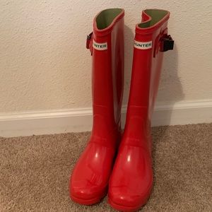 Hunter “huntress boots”